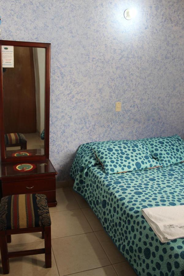 Hostal Isla Senorial San Gil Εξωτερικό φωτογραφία