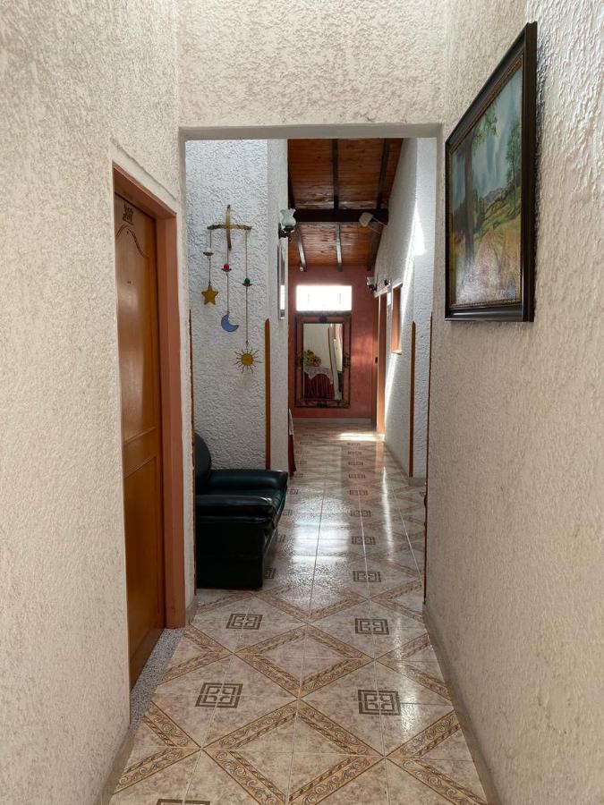 Hostal Isla Senorial San Gil Εξωτερικό φωτογραφία